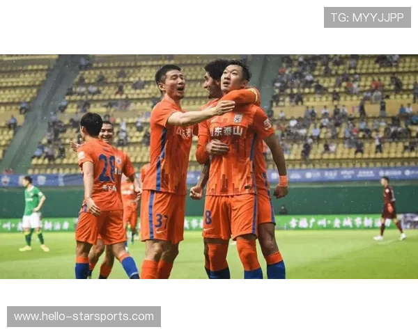 豪门对决引爆焦点之战球星绝杀改写积分榜格局联赛争冠形势再起波澜