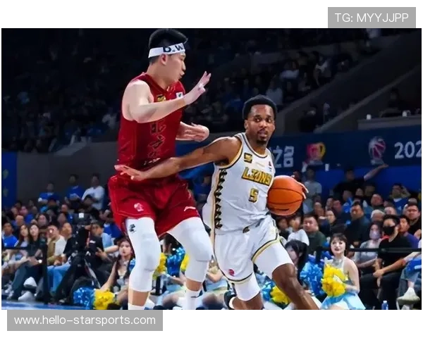 CBA季后赛激战正酣，北京队逆转上海队晋级半决赛